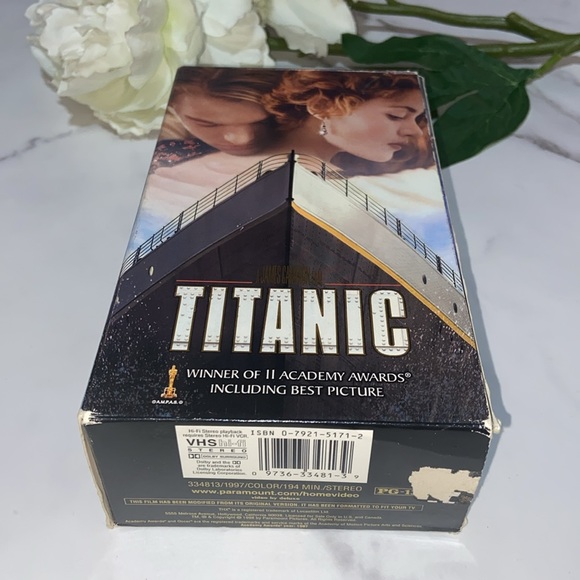 Titanic VHS Movie - Picture 3 of 15